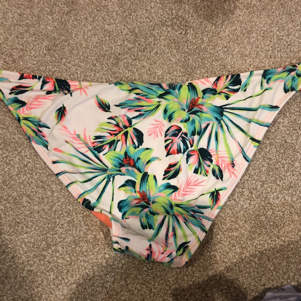 Target Bathing Suit - image 5